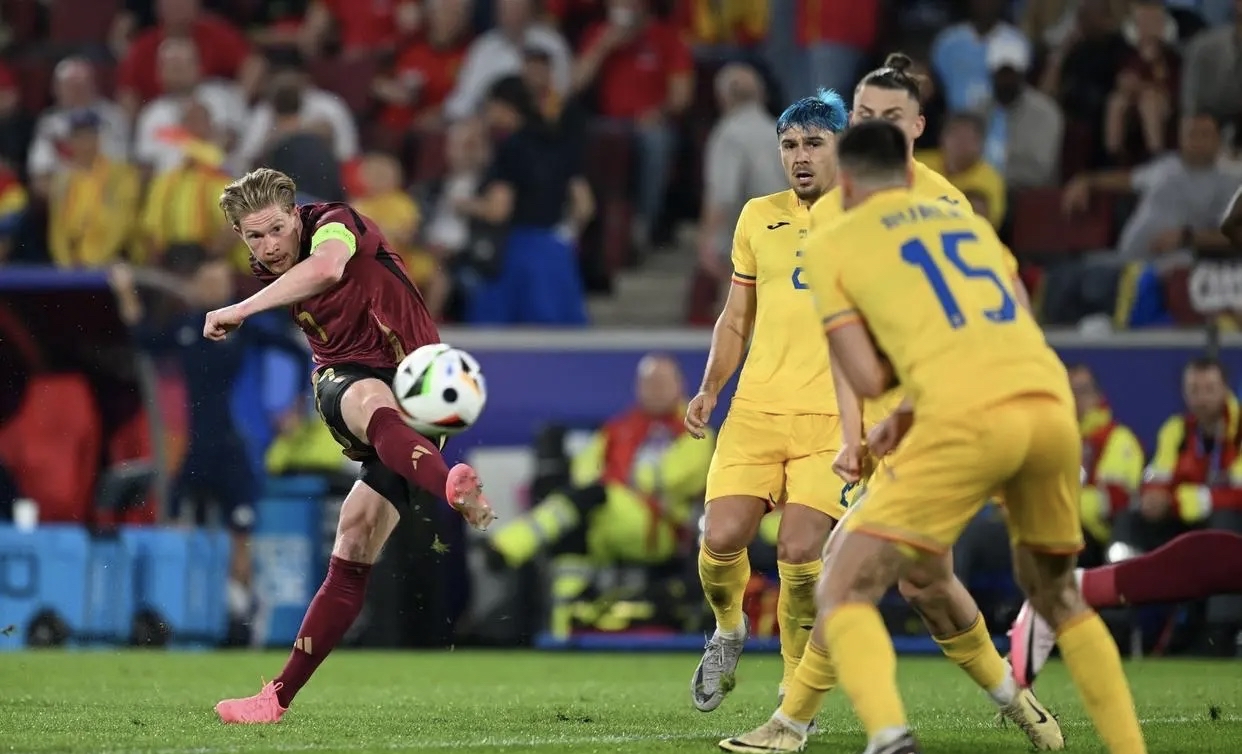 包含欧洲杯预选赛：摩尔多瓦憾胜罗马尼亚，晋级悬念的词条