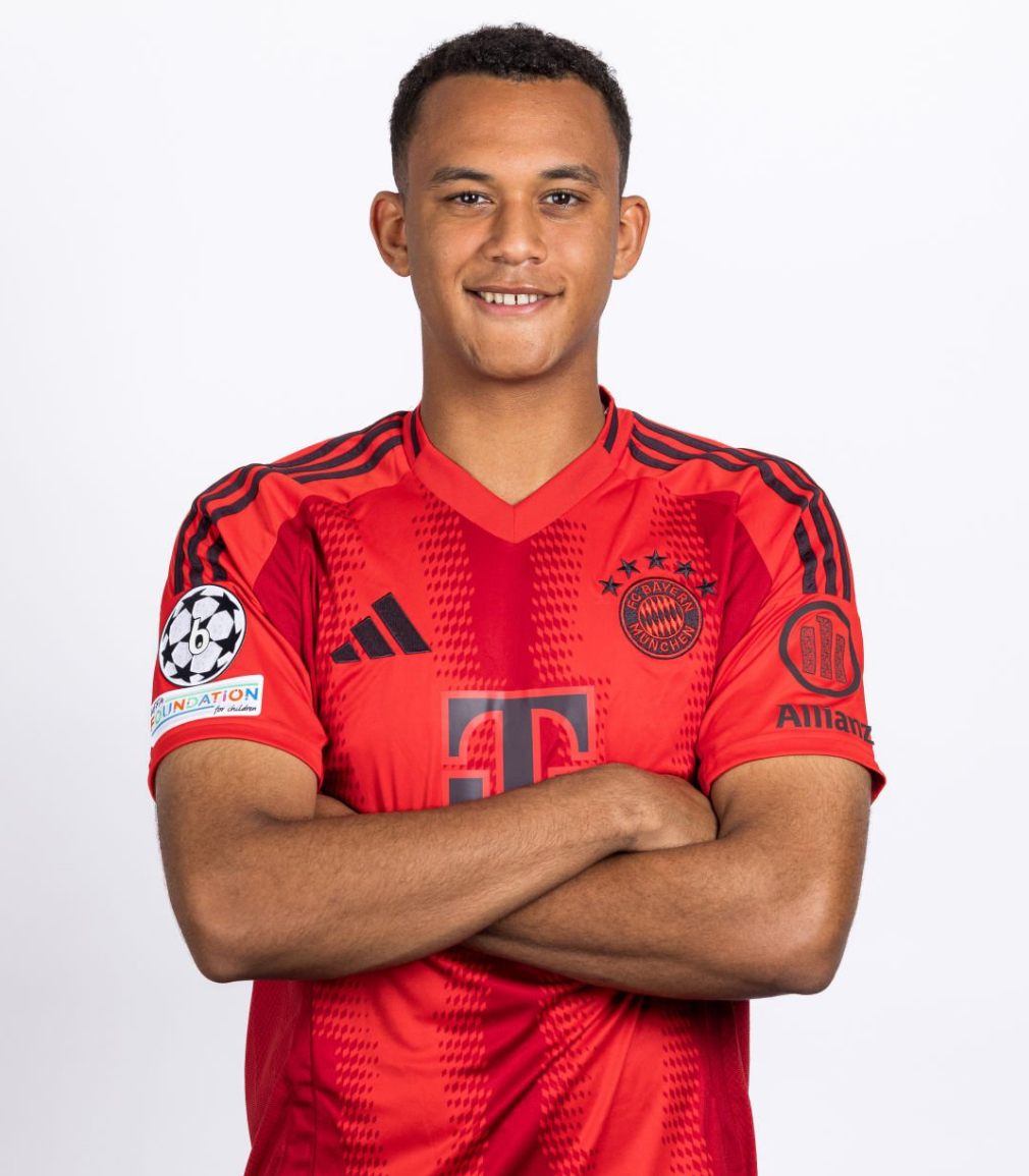 关于柏林赫塔队员发挥出色，取得重要胜利的信息