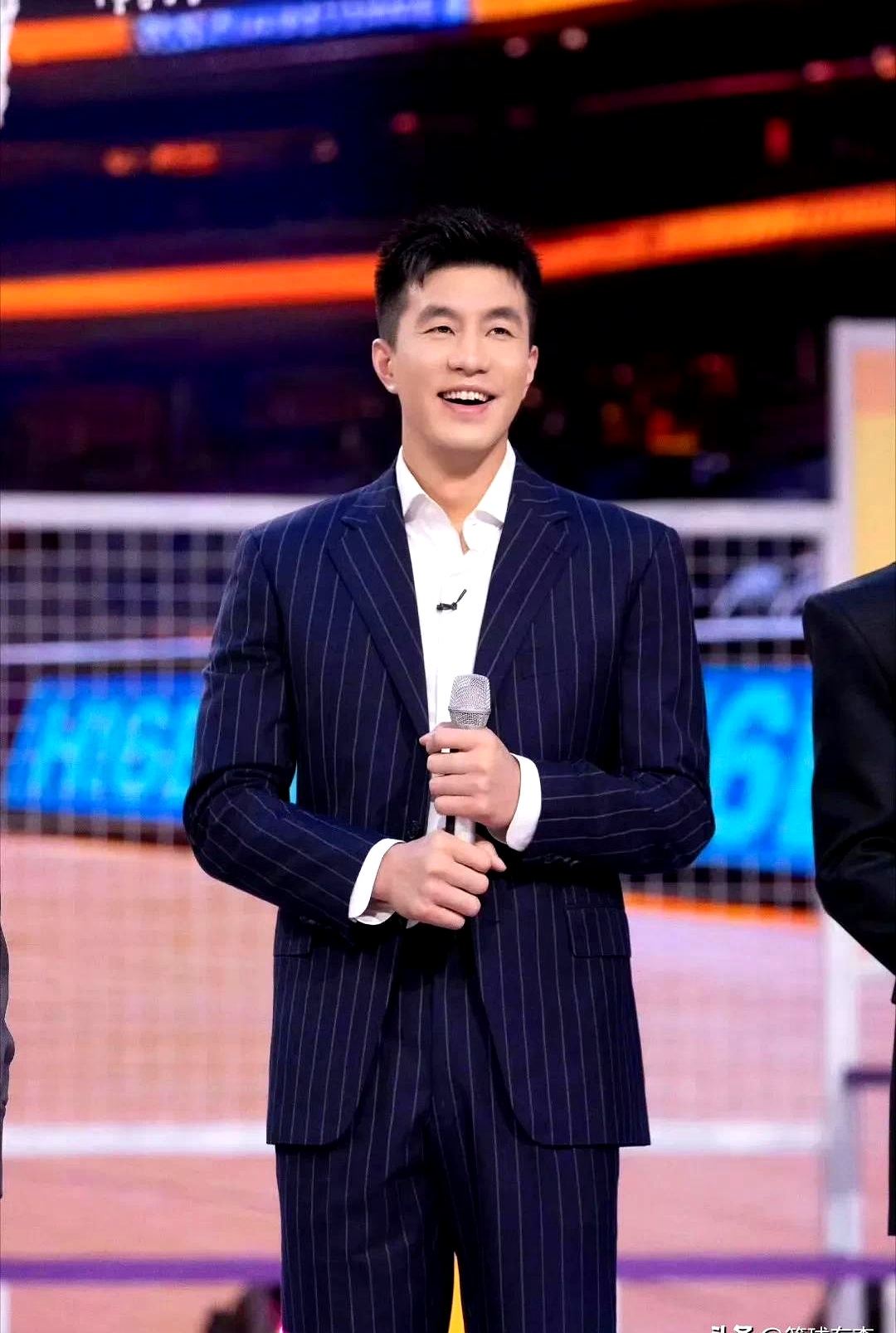 雷火电竞app-新疆队轻取尼克斯，郭艾伦刷新纪录