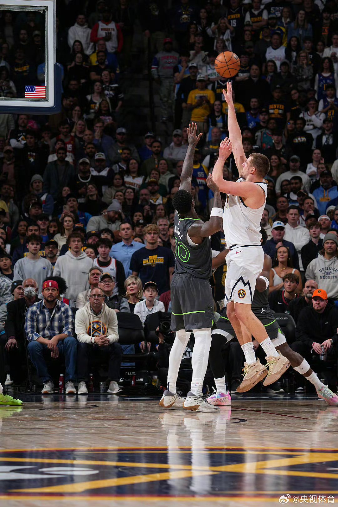 雷火电竞下载-太阳鏖战吉林队，约基奇统治全场