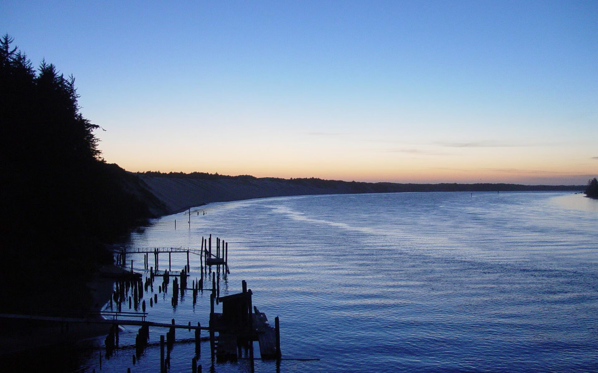 雷火电竞官网-萨内状态火热助南非慈善赛击溃国际米兰，友谊赛上演惊天冷门