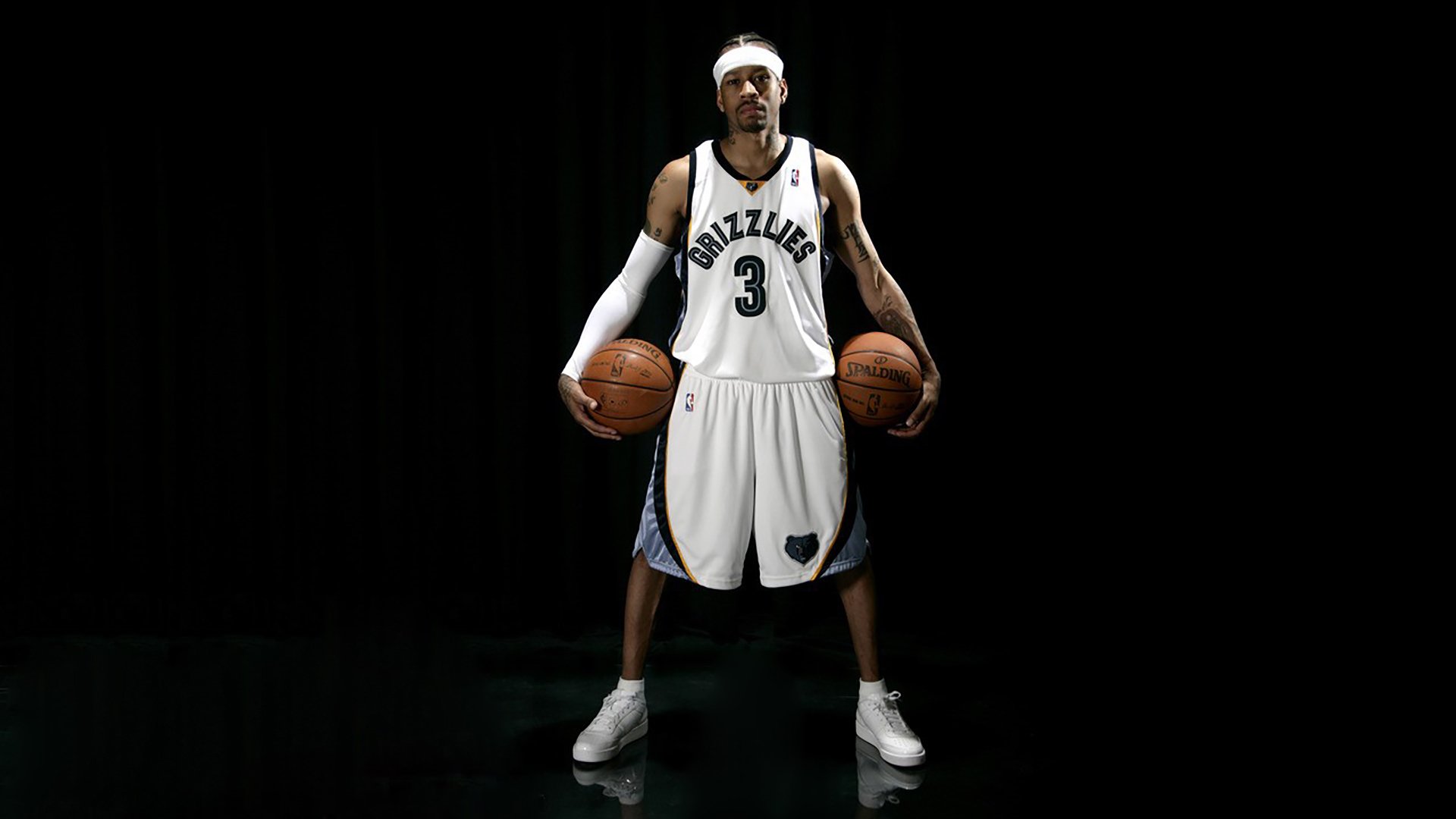 这个关键先生有点冷当骑士双塔轰然倒塌，挡住他们去路的竟是黄蜂最沉默的人